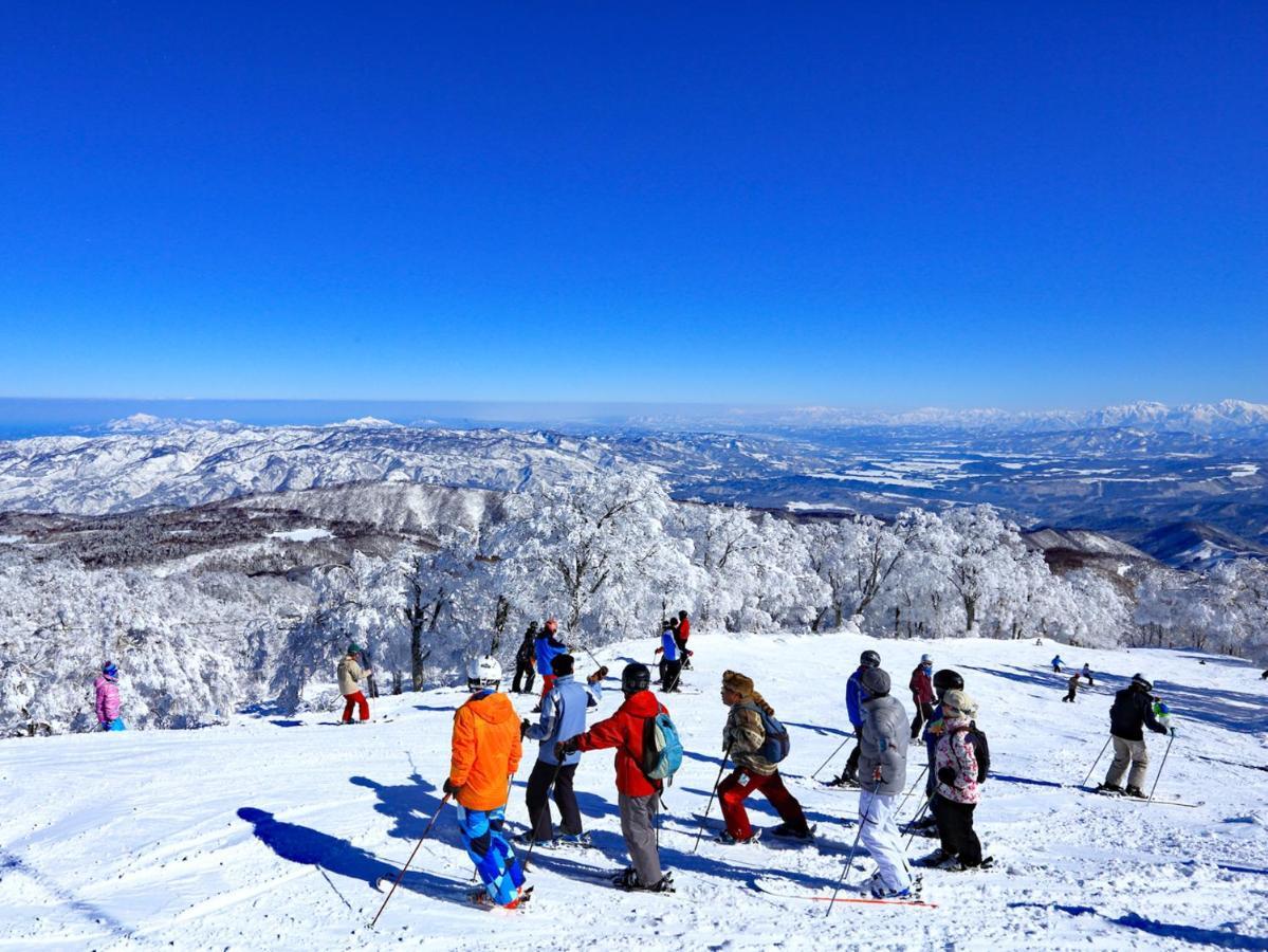 Minshuku Kojima Hotell Nozawaonsen Exteriör bild