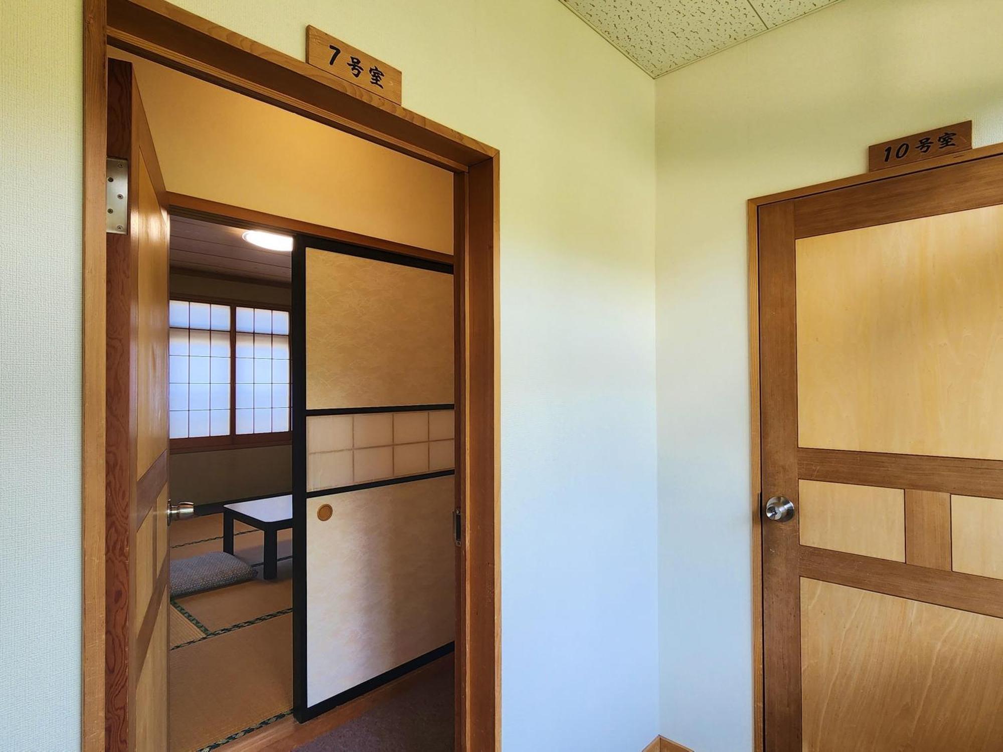 Minshuku Kojima Hotell Nozawaonsen Exteriör bild