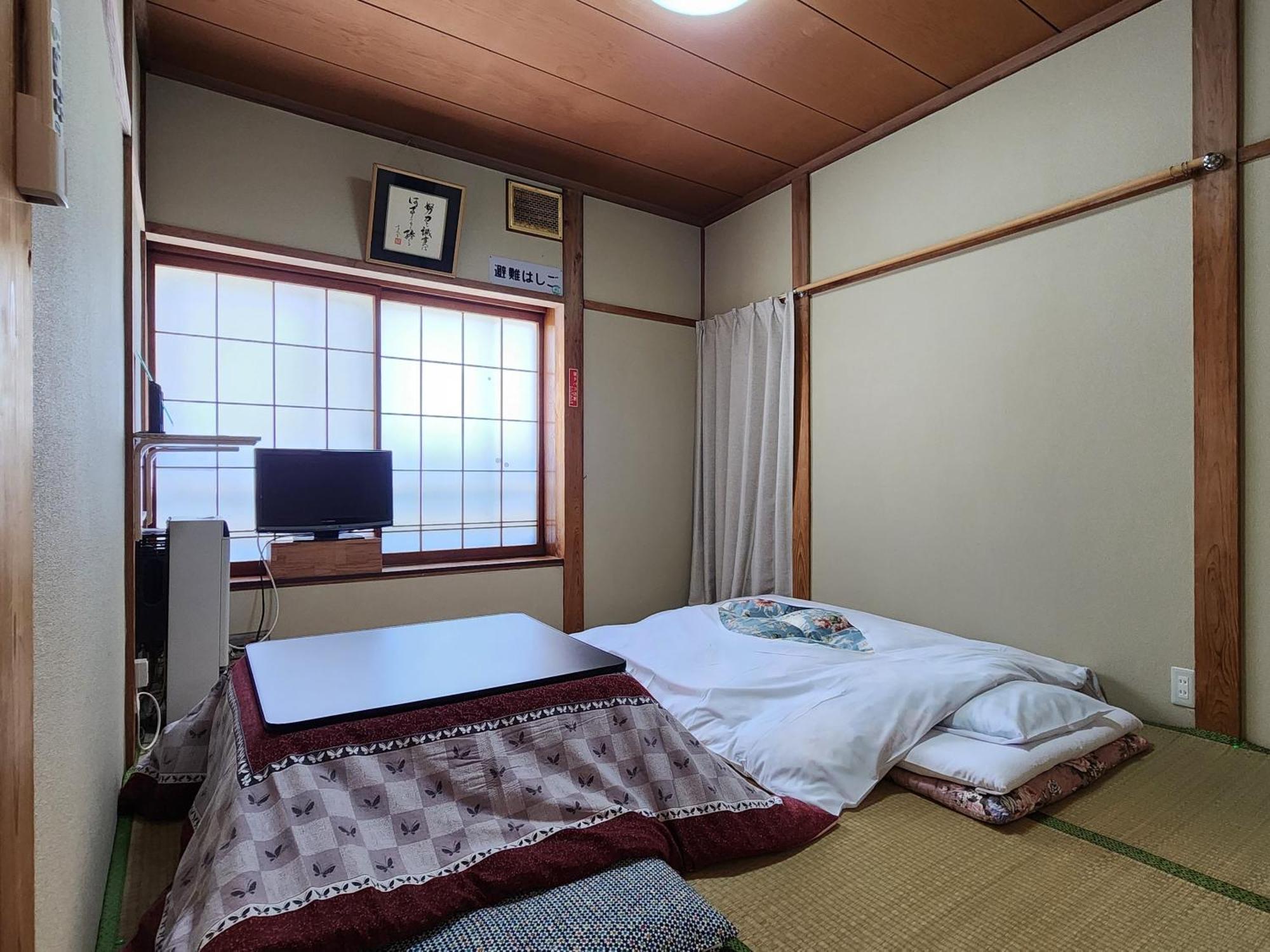 Minshuku Kojima Hotell Nozawaonsen Exteriör bild